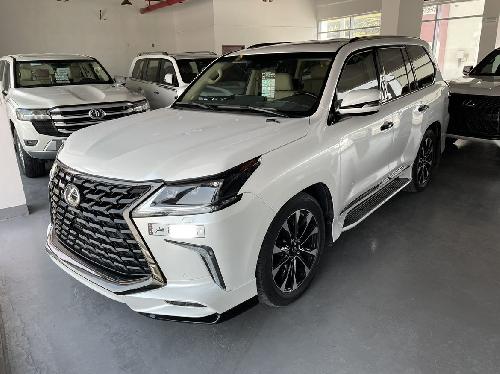 featured car